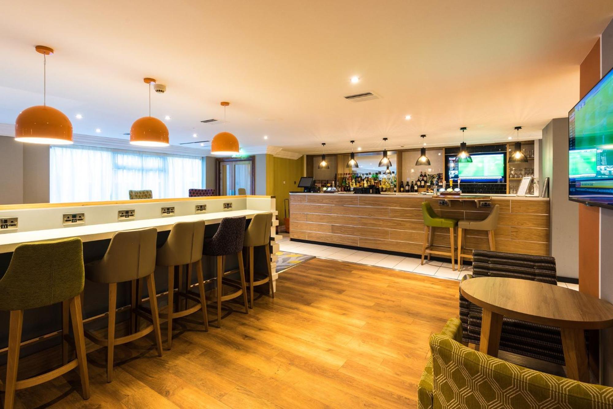 Holiday Inn Chester South By Ihg Exterior foto